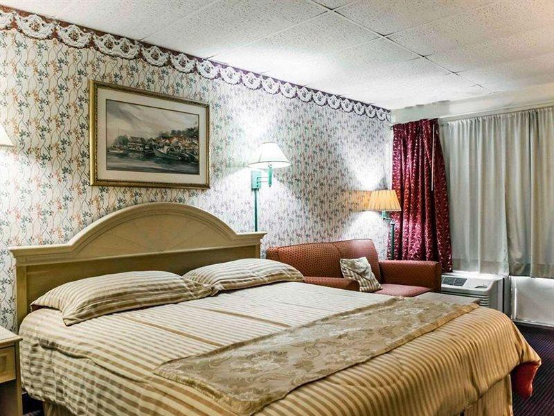 Econo Lodge Perry Eksteriør bilde
