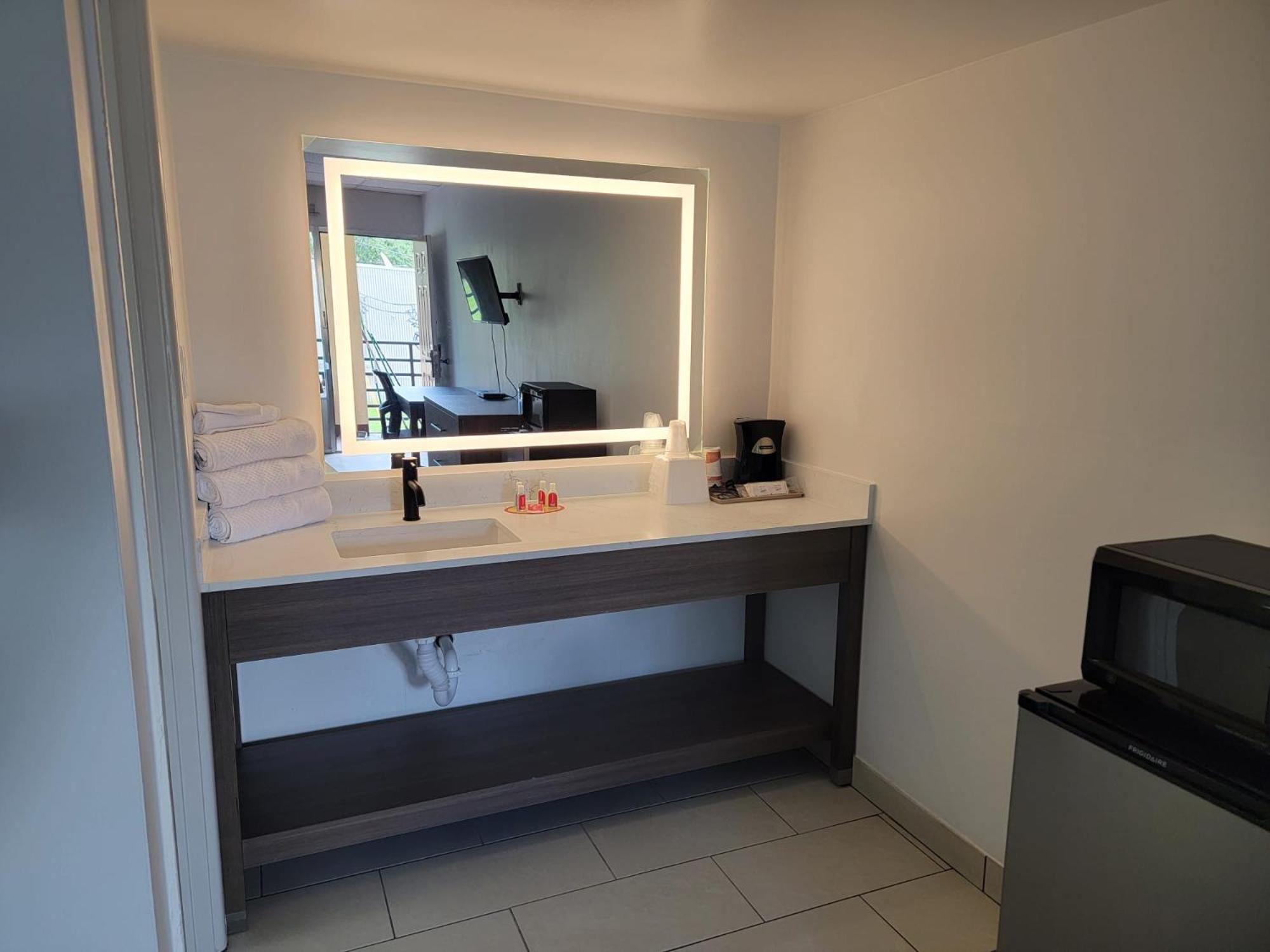 Econo Lodge Perry Rom bilde