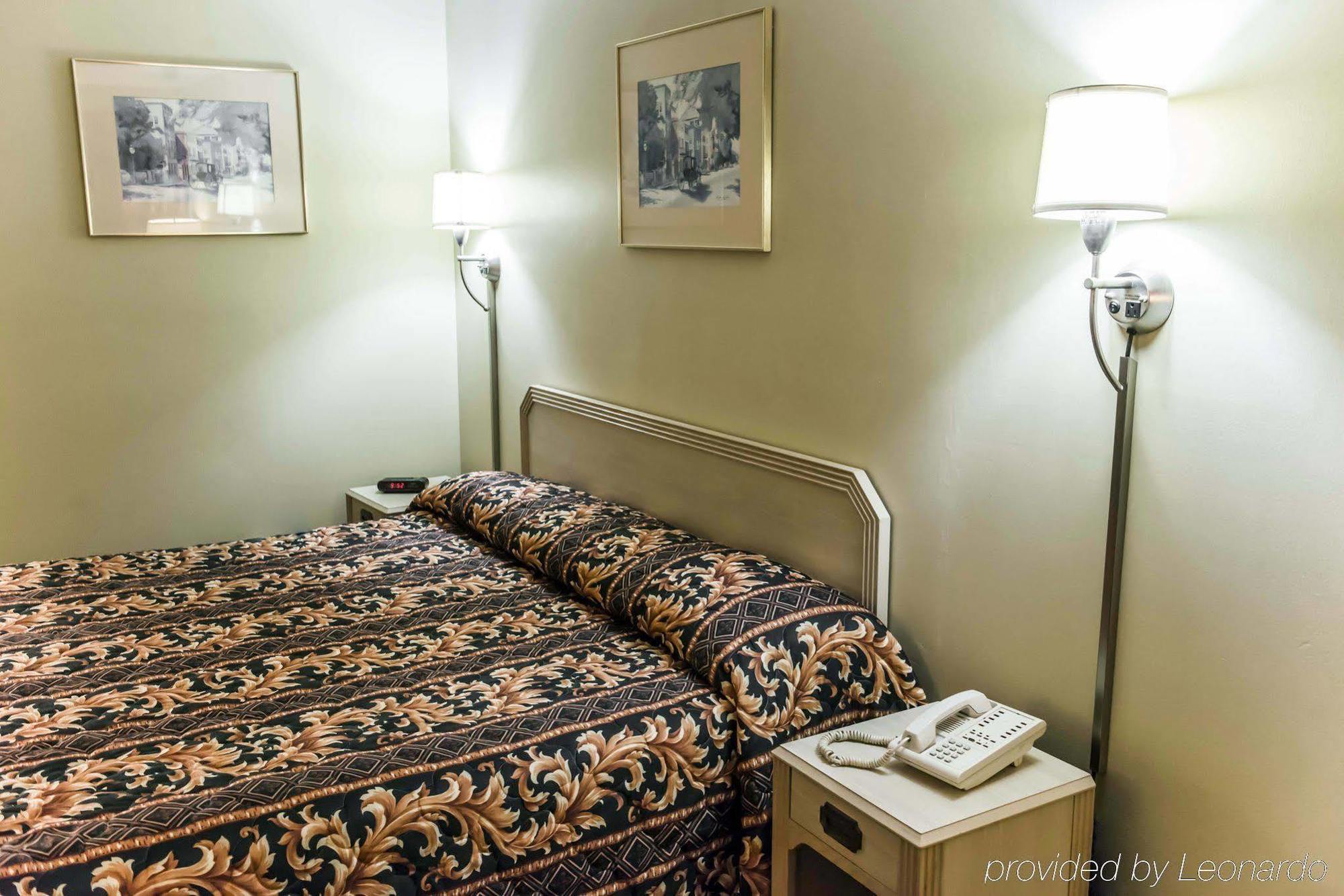 Econo Lodge Perry Eksteriør bilde